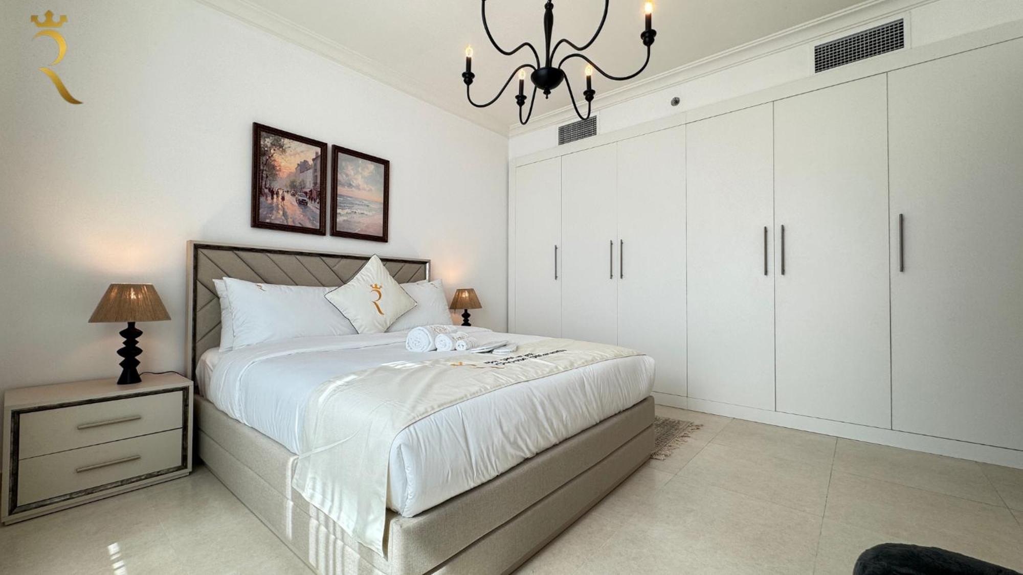 Apartment Modern 4br Spacious Family In Yas Island *