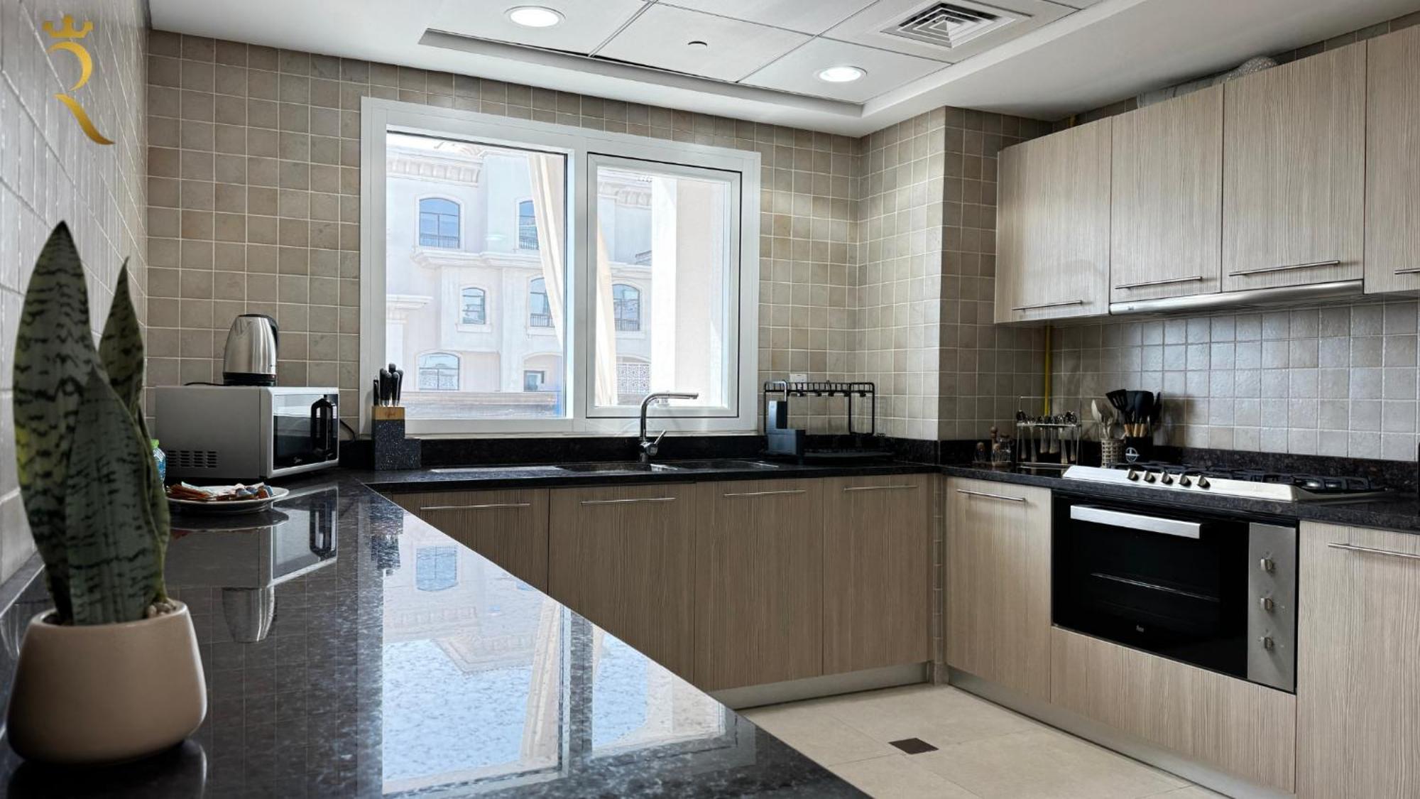 Modern 4br Spacious Family In Yas Island Abu Dhabi