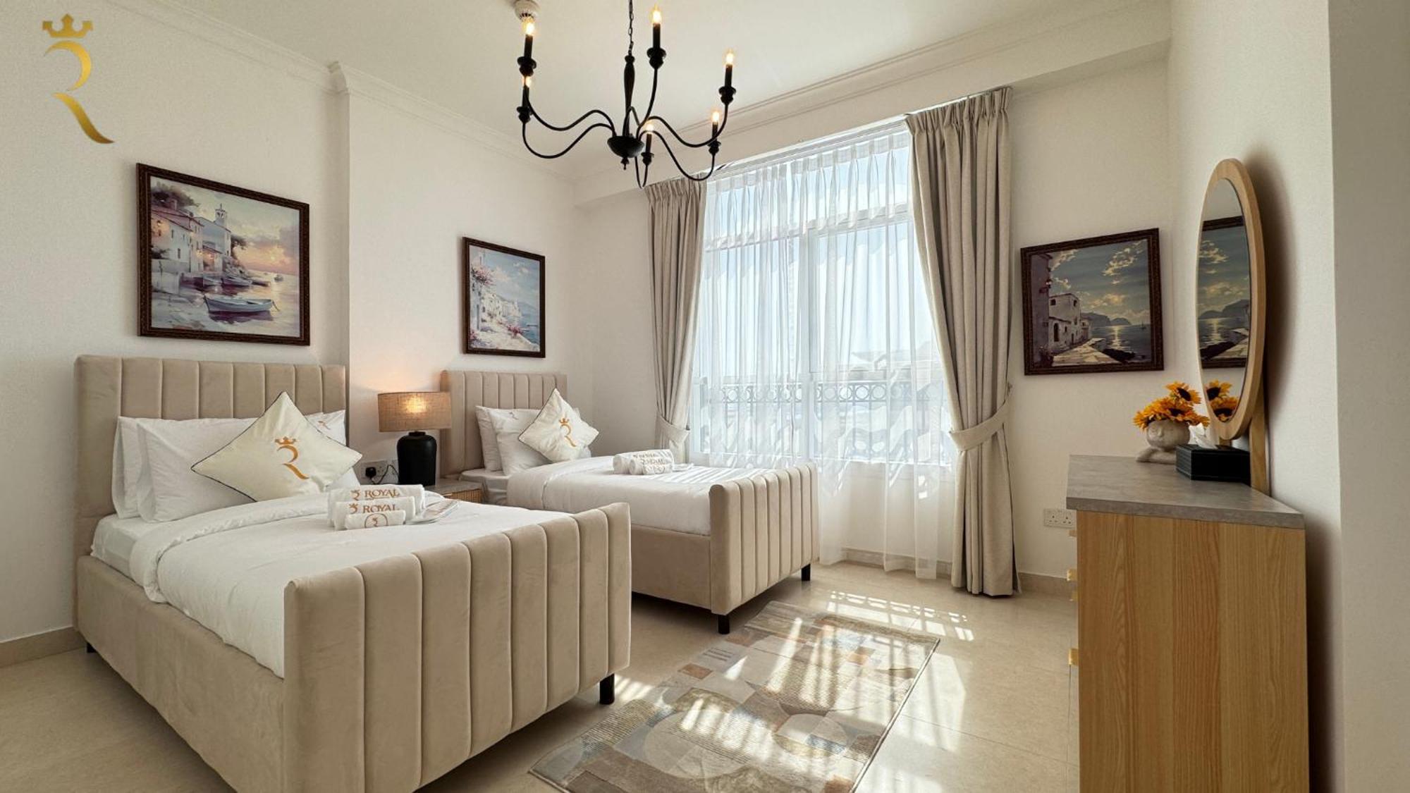 Apartment Modern 4br Spacious Family In Yas Island *