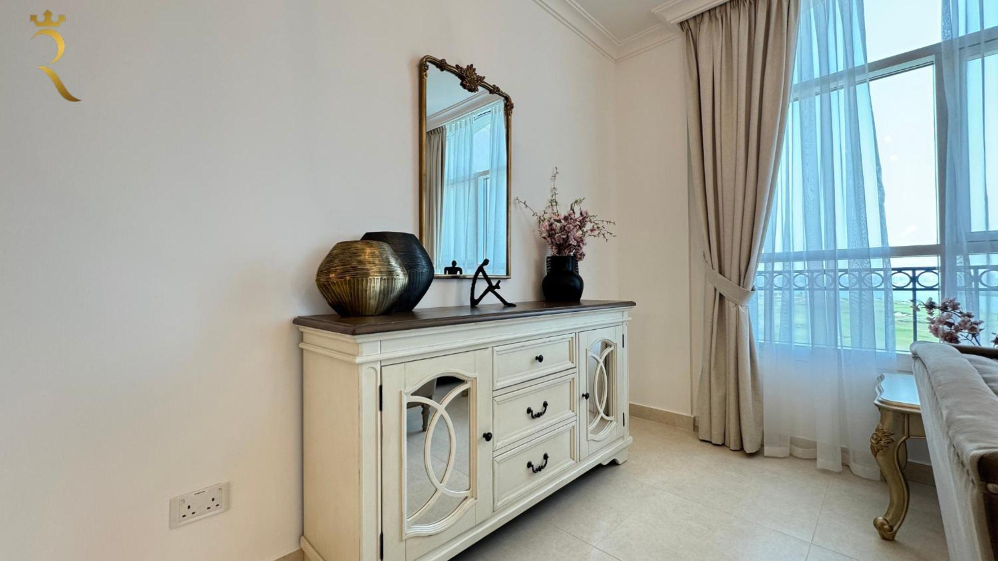 Apartment Modern 4br Spacious Family In Yas Island Abu Dhabi
