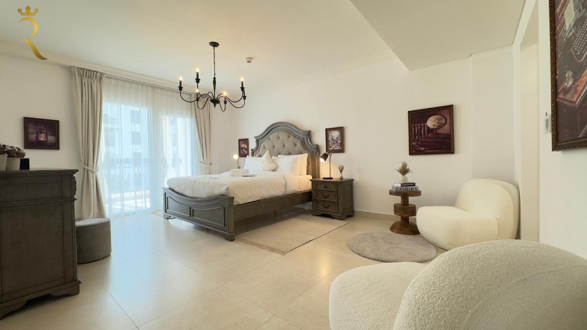 Modern 4br Spacious Family In Yas Island Apartment